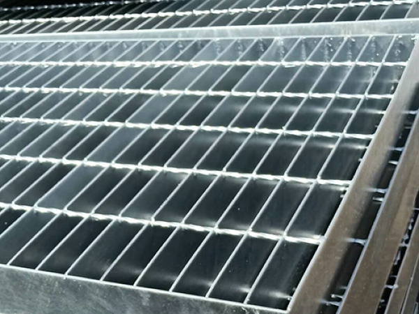 熱鍍鋅鋼格柵板