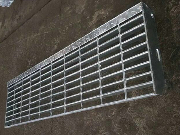 嘉興鋼格柵踏步