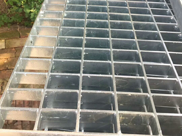 網(wǎng)格溝蓋板2