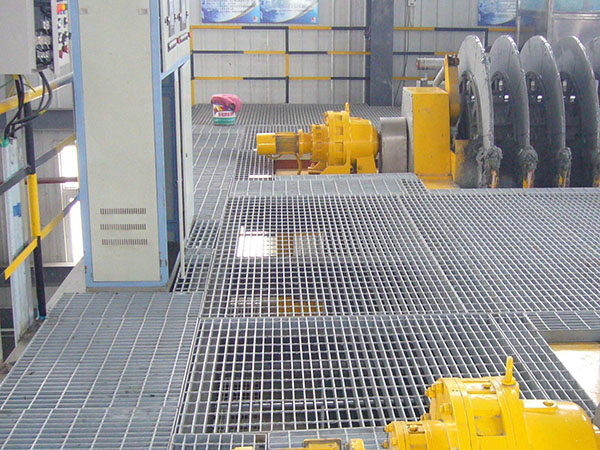 嘉興電廠平臺鋼格板案例